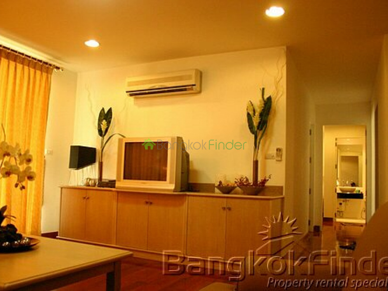 Sukhumvit-Nana, Nana, Bangkok, Thailand, 2 Bedrooms Bedrooms, ,2 BathroomsBathrooms,Condo,For Rent,Urbana 15,Sukhumvit-Nana,822