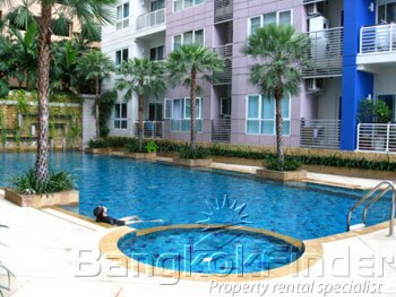 Sukhumvit-Ekamai, Ekamai, Bangkok, Thailand, 3 Bedrooms Bedrooms, ,3 BathroomsBathrooms,Condo,For Rent,Avenue 61,Sukhumvit-Ekamai,942