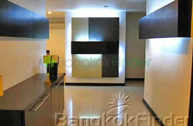 Sukhumvit-Ekamai, Ekamai, Bangkok, Thailand, 3 Bedrooms Bedrooms, ,3 BathroomsBathrooms,Condo,For Rent,Avenue 61,Sukhumvit-Ekamai,942