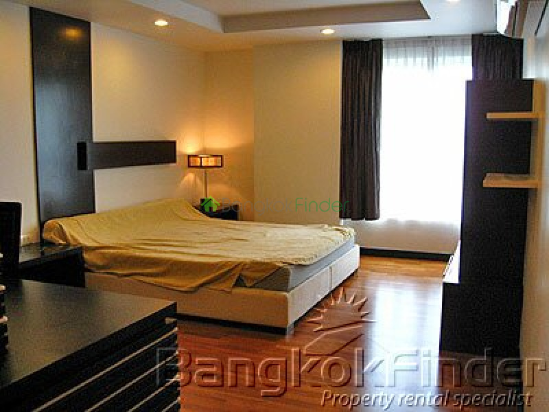 Sukhumvit-Ekamai, Ekamai, Bangkok, Thailand, 3 Bedrooms Bedrooms, ,3 BathroomsBathrooms,Condo,For Rent,Avenue 61,Sukhumvit-Ekamai,942