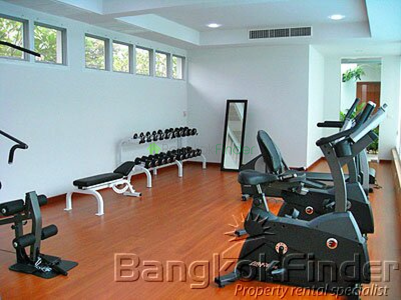 Pattanakarn, Pattanakarn, Bangkok, Thailand, 4 Bedrooms Bedrooms, ,5 BathroomsBathrooms,House,For Rent,Pattanakarn,948