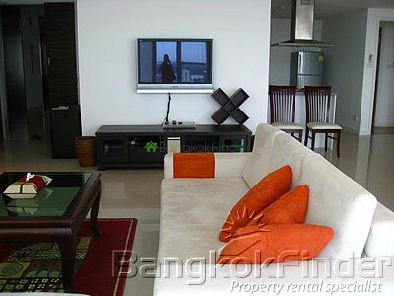 Sukhumvit-Ekamai, Ekamai, Bangkok, Thailand, 3 Bedrooms Bedrooms, ,3 BathroomsBathrooms,Condo,For Rent,Fullerton Sukhumvit,Sukhumvit-Ekamai,963