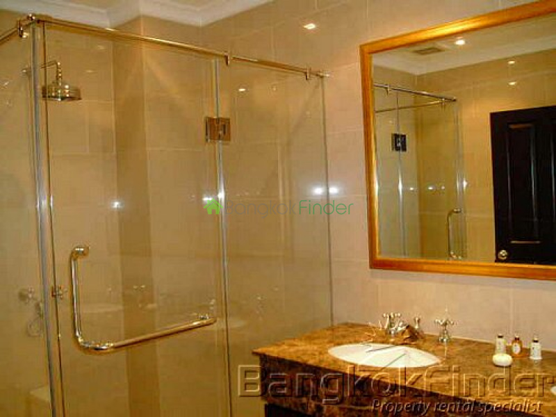 39 Sukhumvit, Phrom Phong, Bangkok, Thailand, 3 Bedrooms Bedrooms, ,2 BathroomsBathrooms,Condo,For Rent,The Cadogan,Sukhumvit,981