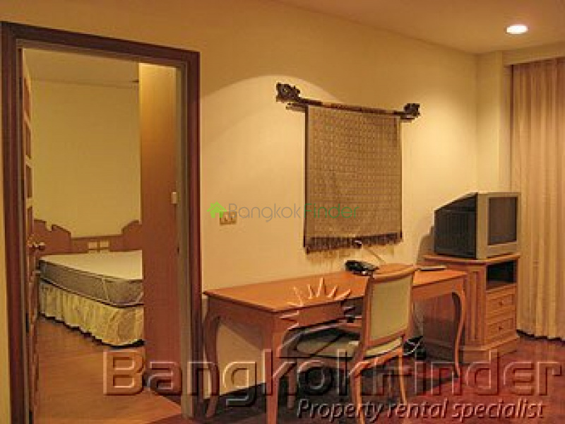 Rajadamri, Rajadamri, Bangkok, Thailand, 1 Bedroom Bedrooms, ,1 BathroomBathrooms,Condo,For Rent,Baan Somthavin,Rajadamri,1052