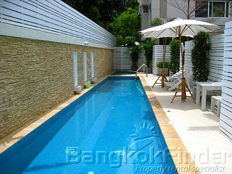 Sukhumvit-Ekamai, Ekamai, Bangkok, Thailand, 5 Bedrooms Bedrooms, ,5 BathroomsBathrooms,House,For Rent,Sukhumvit-Ekamai,1349