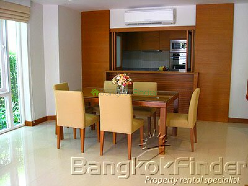 Sukhumvit-Ekamai, Ekamai, Bangkok, Thailand, 5 Bedrooms Bedrooms, ,5 BathroomsBathrooms,House,For Rent,Sukhumvit-Ekamai,1349