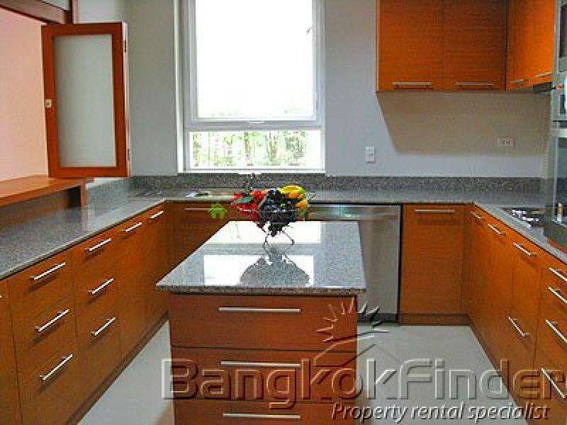 Sukhumvit-Ekamai, Ekamai, Bangkok, Thailand, 5 Bedrooms Bedrooms, ,5 BathroomsBathrooms,House,For Rent,Sukhumvit-Ekamai,1349