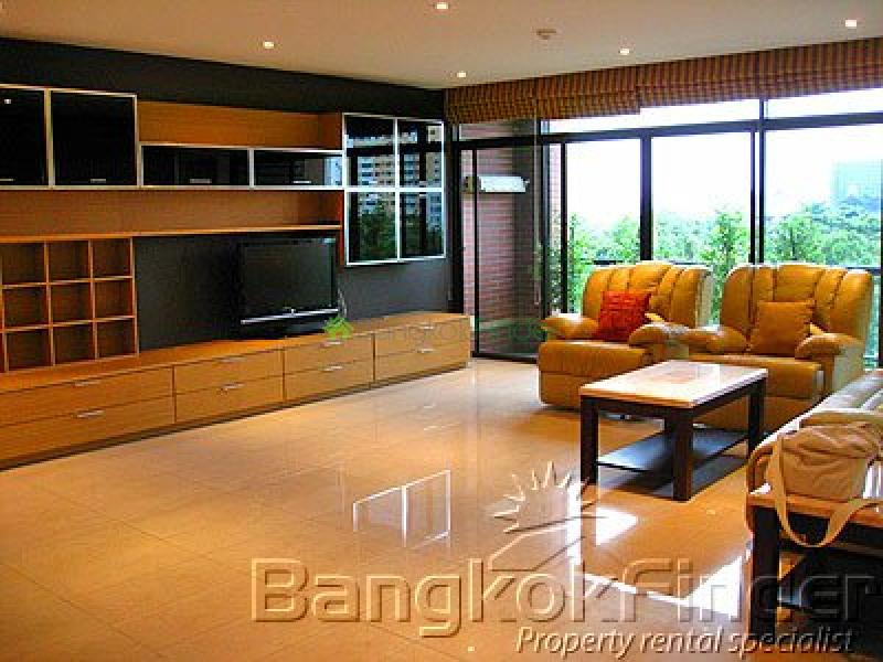 Sukhumvit-Ekamai, Ekamai, Bangkok, Thailand, 2 Bedrooms Bedrooms, ,3 BathroomsBathrooms,Condo,For Rent,Baan Ananda,Sukhumvit-Ekamai,1452