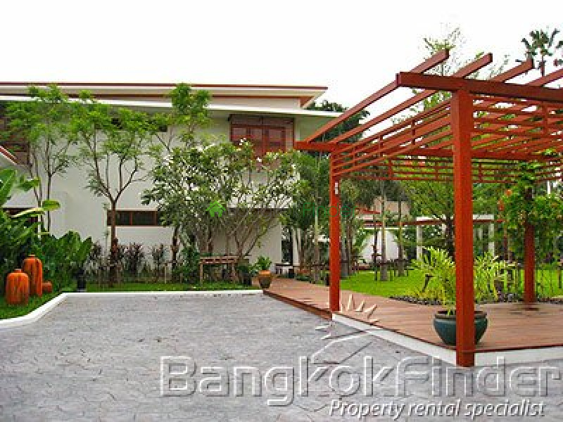 Sukhumvit-On Nut, On Nut, Bangkok, Thailand, 5 Bedrooms Bedrooms, ,4 BathroomsBathrooms,House,Sold,Sukhumvit-On Nut,1454