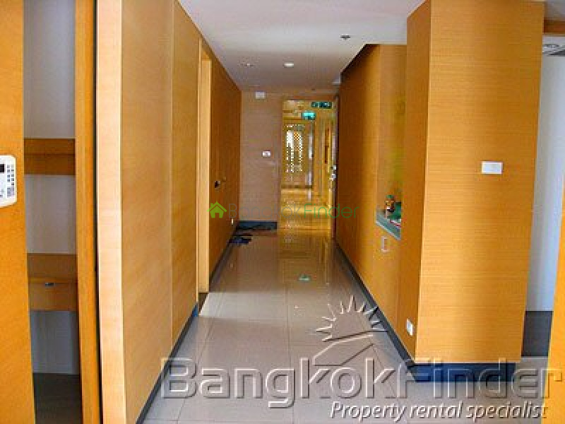 Ploenchit-Chidlom, Ploenchit, Bangkok, Thailand, 3 Bedrooms Bedrooms, ,4 BathroomsBathrooms,Condo,For Rent,Langsuan Ville,Ploenchit-Chidlom,1500