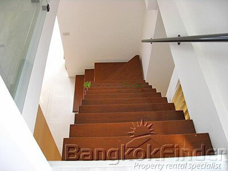 Ploenchit-Chidlom, Ploenchit, Bangkok, Thailand, 3 Bedrooms Bedrooms, ,4 BathroomsBathrooms,Condo,For Rent,Langsuan Ville,Ploenchit-Chidlom,1500