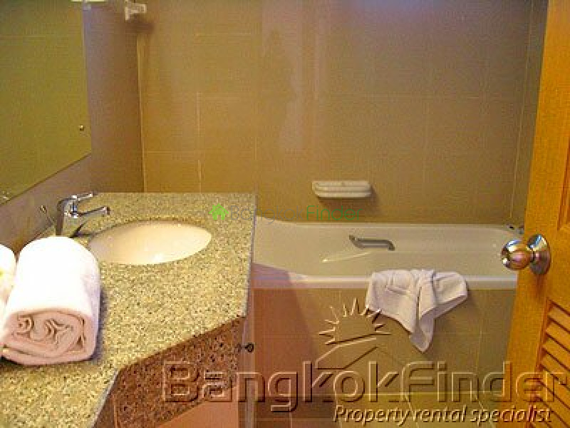 Sukhumvit-Asoke, Asoke, Bangkok, Thailand, 3 Bedrooms Bedrooms, ,4 BathroomsBathrooms,Condo,For Rent,GM Tower,Sukhumvit-Asoke,1544