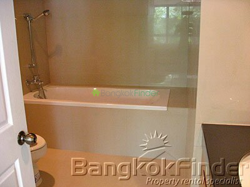 Sukhumvit-Thonglor, Thonglor, Bangkok, Thailand, 4 Bedrooms Bedrooms, ,4 BathroomsBathrooms,House,For Rent,Sukhumvit-Thonglor,1621