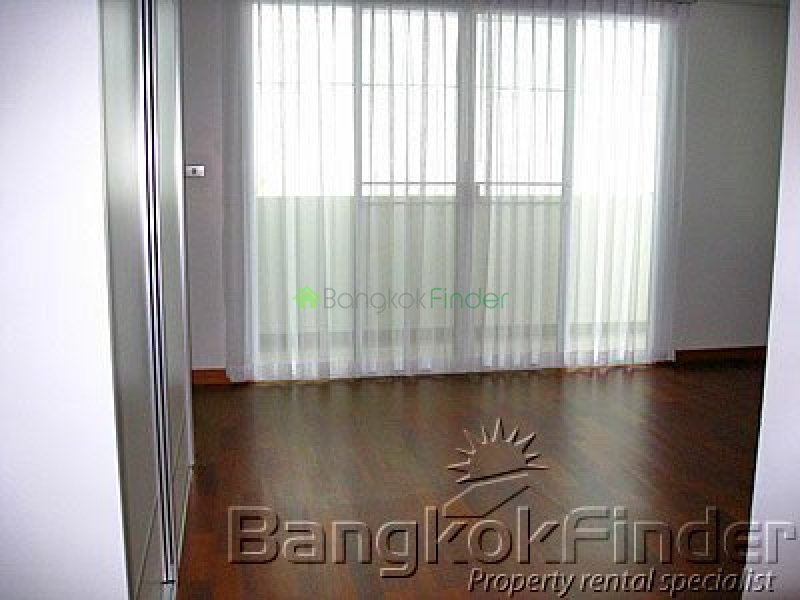 Sukhumvit-Phrom Phong, Phrom Phong, Bangkok, Thailand, 4 Bedrooms Bedrooms, ,5 BathroomsBathrooms,House,For Rent,Sukhumvit-Phrom Phong,1624