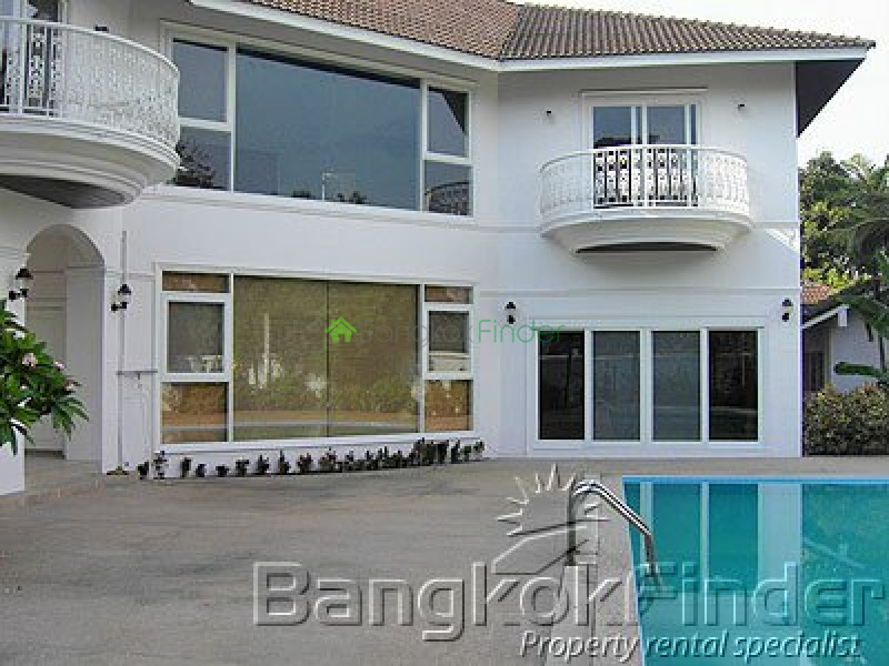 4 bedroom house for rent bangkok thailand