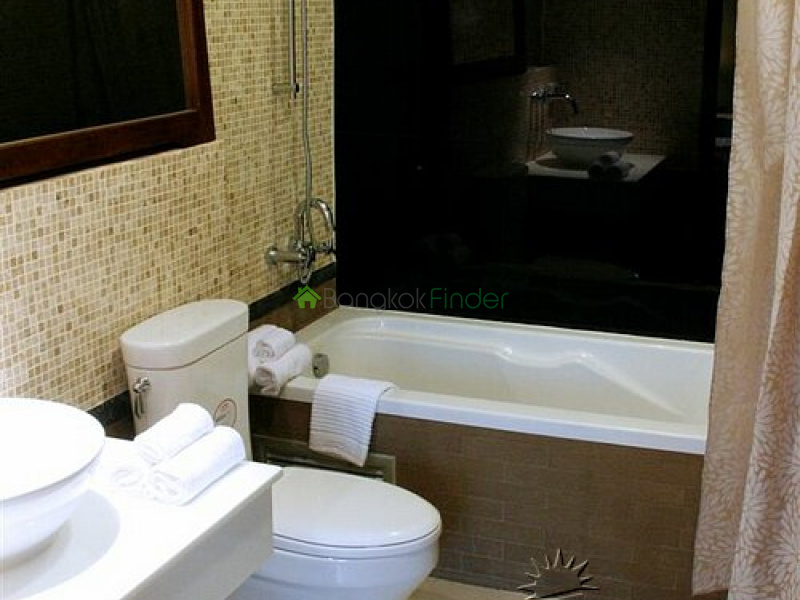 Sukhumvit-Ekamai, Ekamai, Bangkok, Thailand, 2 Bedrooms Bedrooms, ,2 BathroomsBathrooms,Condo,For Rent,The Address 42,Sukhumvit-Ekamai,1749