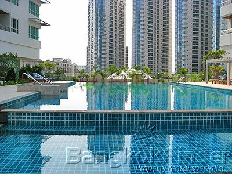 Sukhumvit-Phrom Phong, Phrom Phong, Bangkok, Thailand, 4 Bedrooms Bedrooms, ,4 BathroomsBathrooms,Condo,For Rent,The Residence 24,Sukhumvit-Phrom Phong,1753