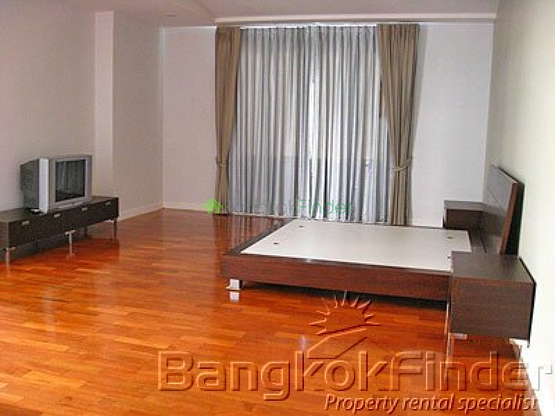 Sukhumvit-Asoke, Asoke, Bangkok, Thailand, 4 Bedrooms Bedrooms, ,5 BathroomsBathrooms,Condo,For Rent,The Verandah,Sukhumvit-Asoke,1822