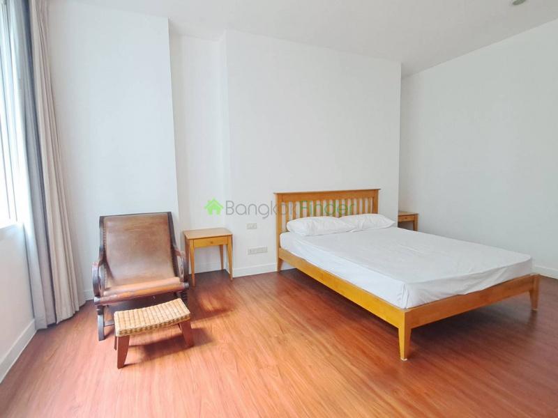Sukhumvit-Asoke, Asoke, Bangkok, Thailand, 4 Bedrooms Bedrooms, ,5 BathroomsBathrooms,Condo,For Rent,The Verandah,Sukhumvit-Asoke,1822