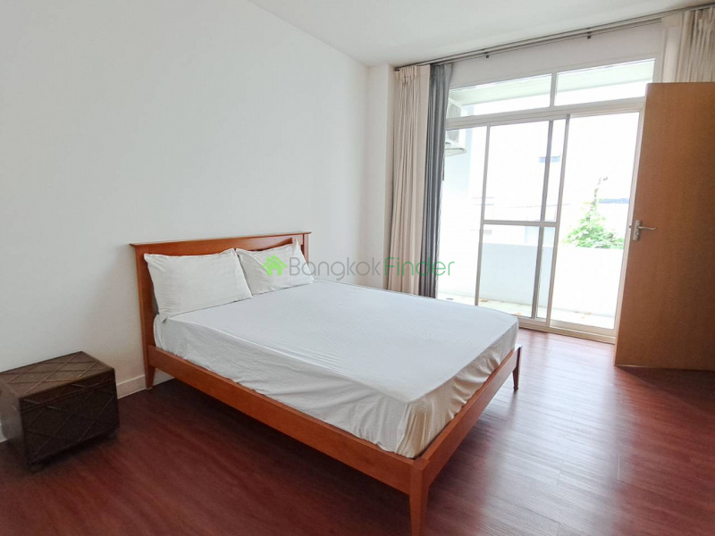 Sukhumvit-Asoke, Asoke, Bangkok, Thailand, 4 Bedrooms Bedrooms, ,5 BathroomsBathrooms,Condo,For Rent,The Verandah,Sukhumvit-Asoke,1822