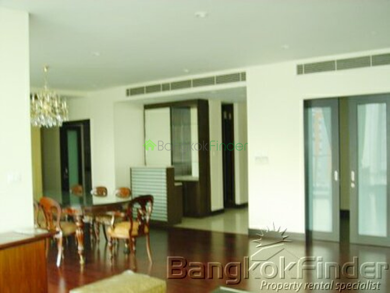 Ploenchit-Chidlom, Ploenchit, Bangkok, Thailand, 4 Bedrooms Bedrooms, ,4 BathroomsBathrooms,Condo,For Rent,Park Chidlom,Ploenchit-Chidlom,1851