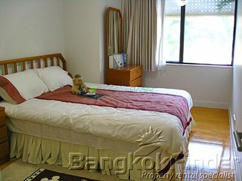 Sathorn, Sathorn, Bangkok, Thailand, 4 Bedrooms Bedrooms, ,4 BathroomsBathrooms,Condo,For Rent,Tipamas Suites,Sathorn,1934