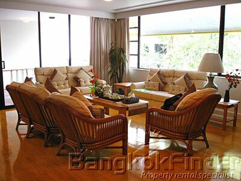 Sathorn, Sathorn, Bangkok, Thailand, 4 Bedrooms Bedrooms, ,4 BathroomsBathrooms,Condo,For Rent,Tipamas Suites,Sathorn,1934