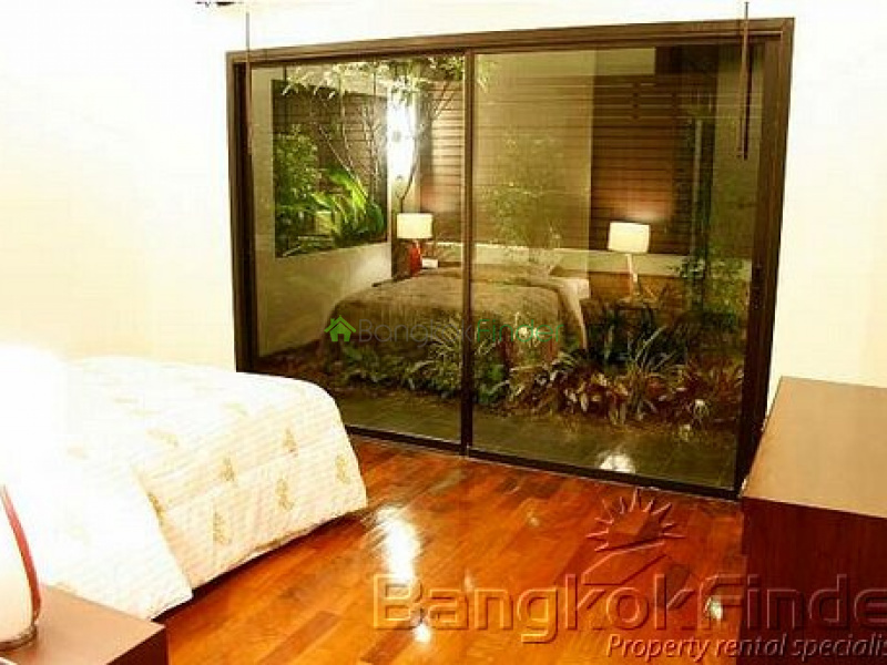 Sukhumvit-Phrom Phong, Phrom Phong, Bangkok, Thailand, 3 Bedrooms Bedrooms, ,3 BathroomsBathrooms,Condo,For Rent,Harmonized place,Sukhumvit-Phrom Phong,1961