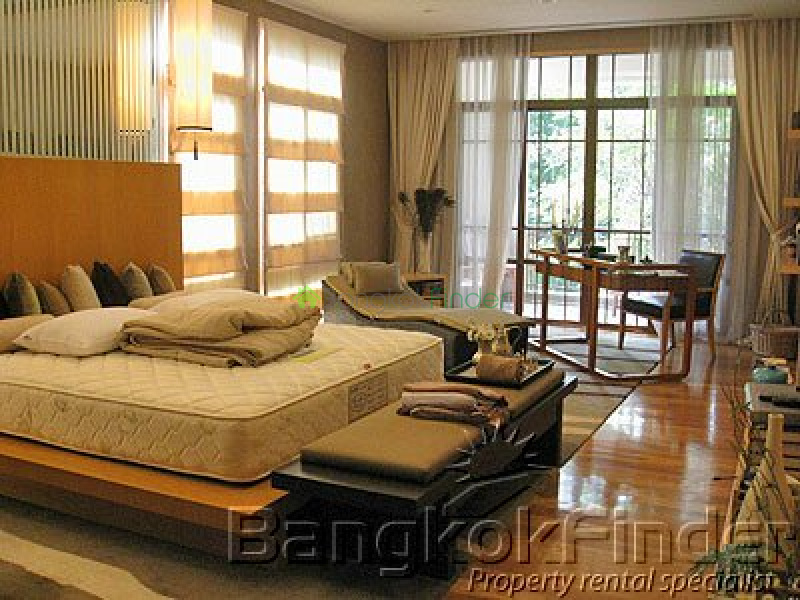 Sukhumvit-Phra Kanong, Phra Khanong, Bangkok, Thailand, 4 Bedrooms Bedrooms, ,5 BathroomsBathrooms,House,Sold,Sukhumvit-Phra Kanong,2117