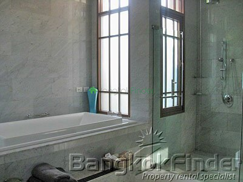 Sukhumvit-Phra Kanong, Phra Khanong, Bangkok, Thailand, 4 Bedrooms Bedrooms, ,5 BathroomsBathrooms,House,Sold,Sukhumvit-Phra Kanong,2117