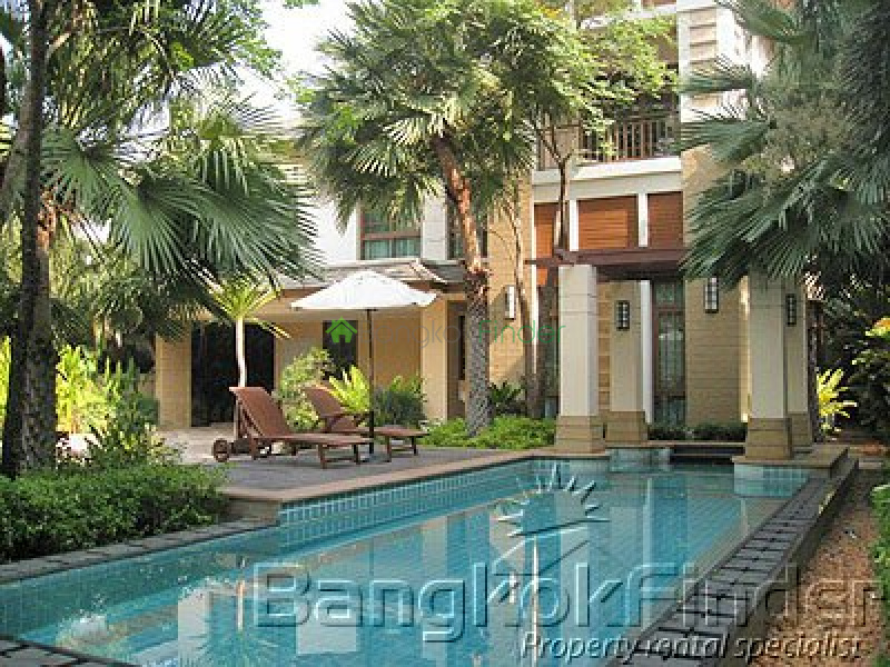 Sukhumvit-Phra Kanong, Phra Khanong, Bangkok, Thailand, 4 Bedrooms Bedrooms, ,5 BathroomsBathrooms,House,Sold,Sukhumvit-Phra Kanong,2117