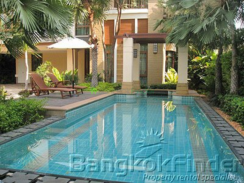 Sukhumvit-Phra Kanong, Phra Khanong, Bangkok, Thailand, 4 Bedrooms Bedrooms, ,5 BathroomsBathrooms,House,Sold,Sukhumvit-Phra Kanong,2117