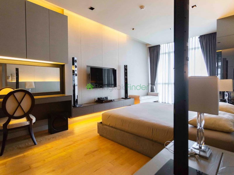 Ploenchit-Chidlom, Ploenchit, Bangkok, Thailand, 2 Bedrooms Bedrooms, ,2 BathroomsBathrooms,Condo,For Rent,Athenee Residence,Ploenchit-Chidlom,2138