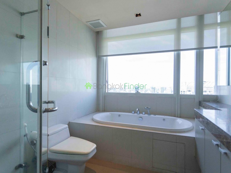 Ploenchit-Chidlom, Ploenchit, Bangkok, Thailand, 2 Bedrooms Bedrooms, ,2 BathroomsBathrooms,Condo,For Rent,Athenee Residence,Ploenchit-Chidlom,2138