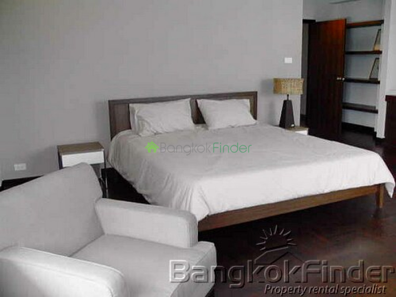 Sukhumvit-Asoke, Asoke, Bangkok, Thailand, 3 Bedrooms Bedrooms, ,3 BathroomsBathrooms,Condo,For Rent,P&P Court Apartment,Sukhumvit-Asoke,2489