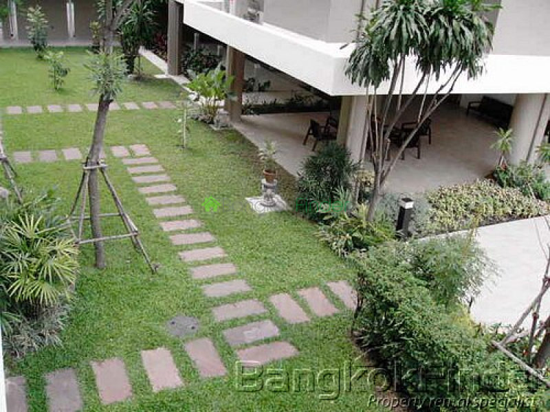 Sukhumvit-Asoke, Asoke, Bangkok, Thailand, 3 Bedrooms Bedrooms, ,3 BathroomsBathrooms,Condo,For Rent,Baan Sukhumvit 27 Apartment,Sukhumvit-Asoke,2490