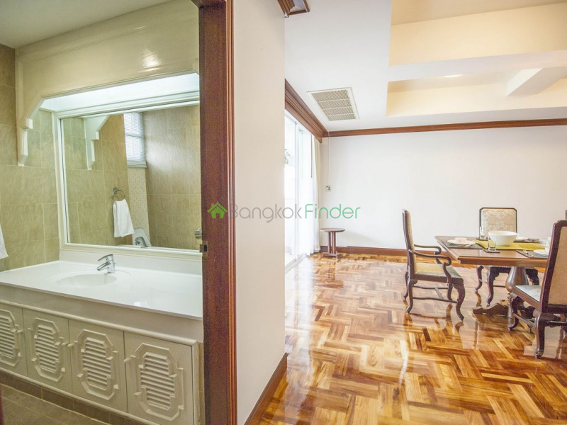 Sukhumvit-Asoke, Asoke, Bangkok, Thailand, 4 Bedrooms Bedrooms, ,4 BathroomsBathrooms,Condo,For Rent,Sachayan Court,Sukhumvit-Asoke,2657