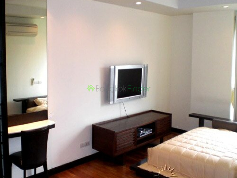 Sukhumvit-Ekamai, Ekamai, Bangkok, Thailand, 3 Bedrooms Bedrooms, ,3 BathroomsBathrooms,Condo,For Rent,Avenue 61,Sukhumvit-Ekamai,2780