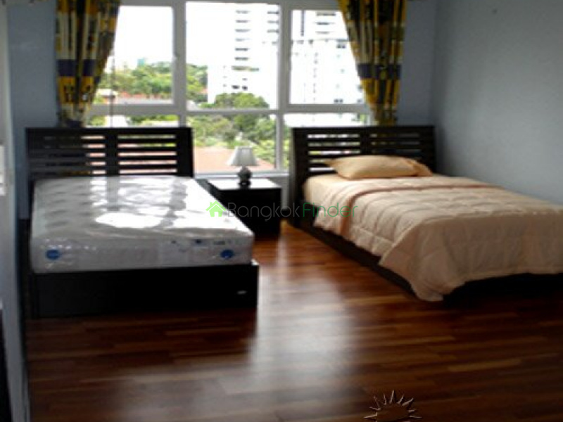 Sukhumvit-Ekamai, Ekamai, Bangkok, Thailand, 3 Bedrooms Bedrooms, ,3 BathroomsBathrooms,Condo,For Rent,Avenue 61,Sukhumvit-Ekamai,2780
