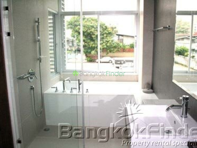 Sukhumvit-Ekamai, Ekamai, Bangkok, Thailand, 3 Bedrooms Bedrooms, ,3 BathroomsBathrooms,Condo,For Rent,Destiny @ 55 Apartment,Sukhumvit-Ekamai,2873
