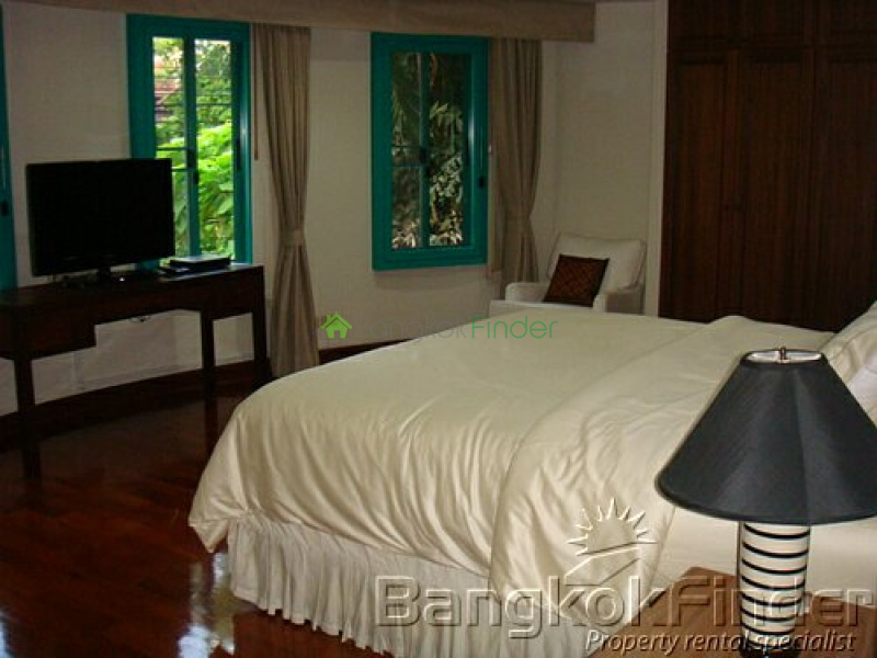 Ploenchit-Chidlom, Ploenchit, Bangkok, Thailand, 4 Bedrooms Bedrooms, ,5 BathroomsBathrooms,House,Sold,Ploenchit-Chidlom,2919