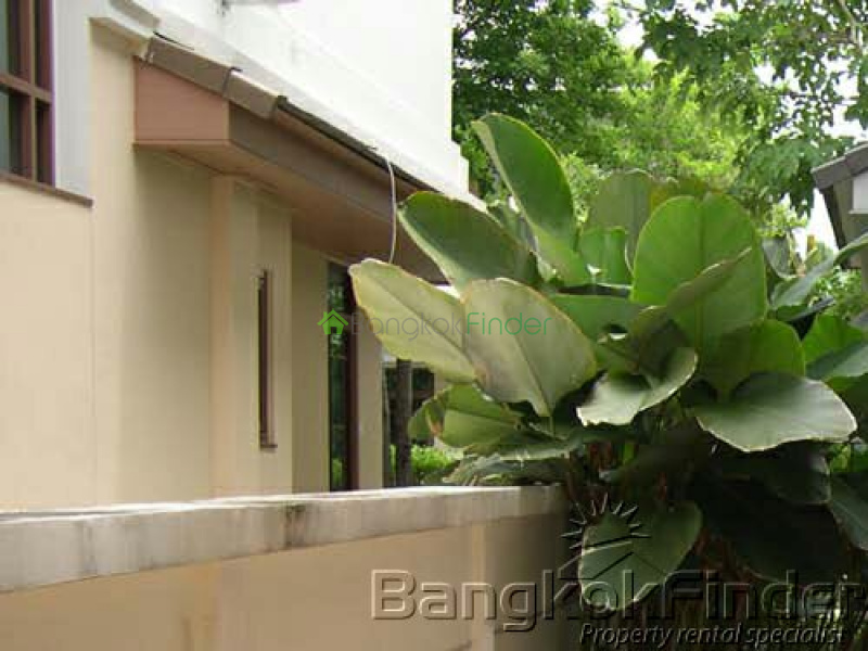 Pattanakarn, Pattanakarn, Bangkok, Thailand, 3 Bedrooms Bedrooms, ,4 BathroomsBathrooms,House,Sold,Pattanakarn,3002