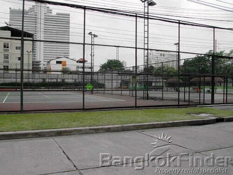 Sathorn, Sathorn, Bangkok, Thailand, 4 Bedrooms Bedrooms, ,3 BathroomsBathrooms,House,For Rent,Sathorn,3052