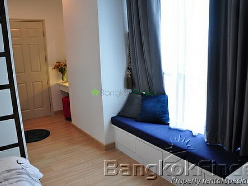 Sathorn, Sathorn, Bangkok, Thailand, 2 Bedrooms Bedrooms, ,2 BathroomsBathrooms,Condo,For Rent,Life@Sathorn,Sathorn,3319