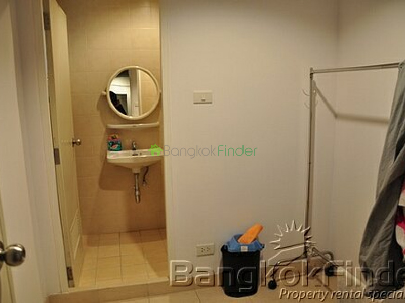 Sukhumvit-Phrom Phong, Phrom Phong, Bangkok, Thailand, 3 Bedrooms Bedrooms, ,3 BathroomsBathrooms,Condo,For Rent,Siri 24,Sukhumvit-Phrom Phong,3322