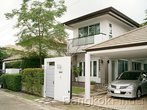 Living House Central Ladprao
