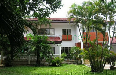 30 Pattanakarn, Pattanakarn, Bangkok, Thailand, 4 Bedrooms Bedrooms, ,3 BathroomsBathrooms,House,For Rent,Pattanakarn,3482