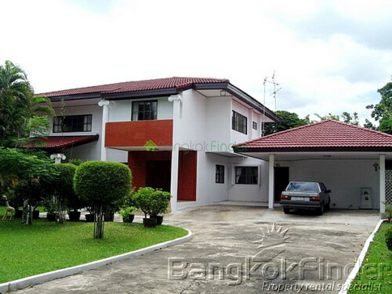 30 Pattanakarn, Pattanakarn, Bangkok, Thailand, 4 Bedrooms Bedrooms, ,3 BathroomsBathrooms,House,For Rent,Pattanakarn,3482