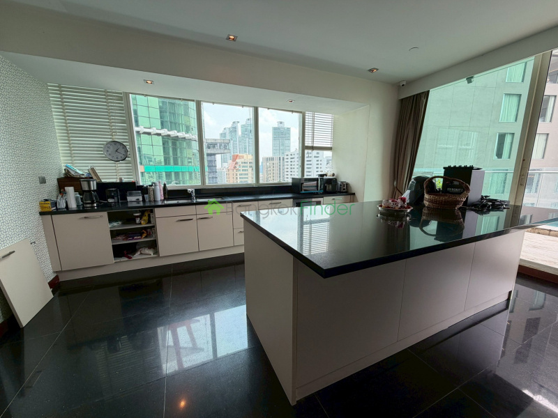 Sukhumvit-Asoke, Asoke, Bangkok, Thailand, 3 Bedrooms Bedrooms, 0 ,4 BathroomsBathrooms,Condo,For Rent,Le Raffine 31,Sukhumvit-Asoke,3562