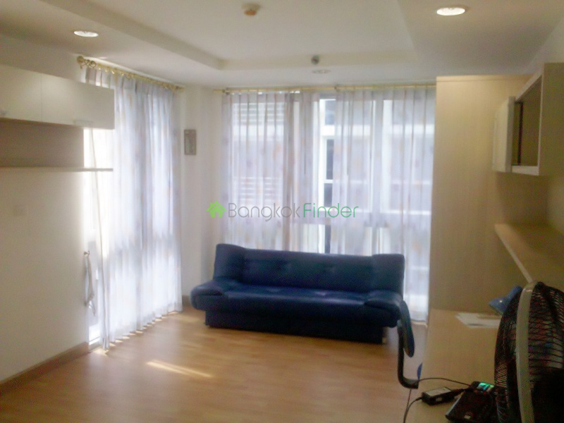 Sathorn, Sathorn, Bangkok, Thailand, 3 Bedrooms Bedrooms, ,3 BathroomsBathrooms,Condo,For Rent,Master Sathorn Executive,Sathorn,3813